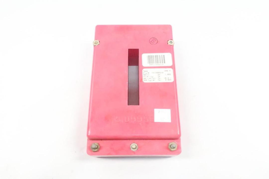 EATON 151D995G02 CURRENT TRANSFORMER SENSOR 200A