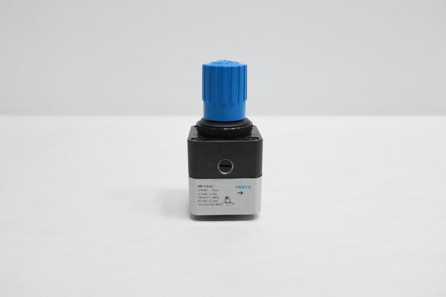 FESTO LRP-1/4-0,7 159500 PNEUMATIC REGULATOR 180PSI 1/4IN NPT