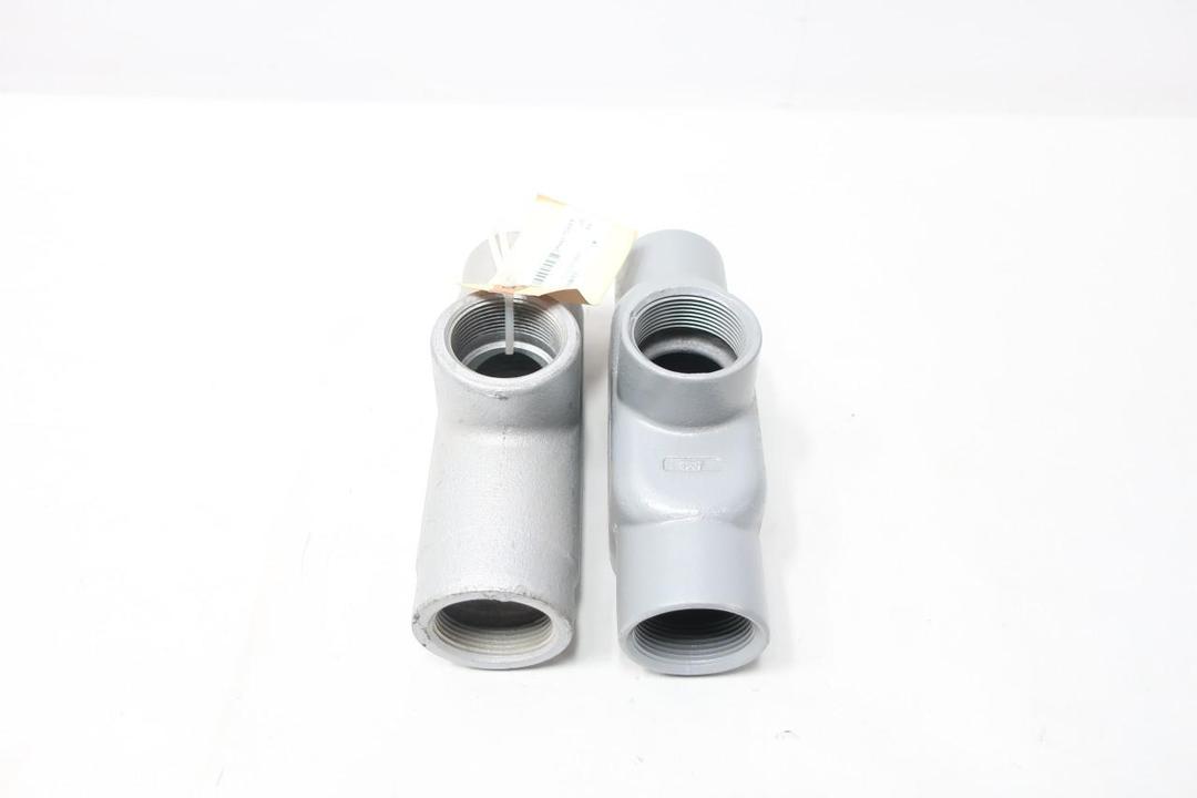 BOX OF 2 KILLARK TB57 TB CONDUIT OUTLET BODY 1-1/2IN