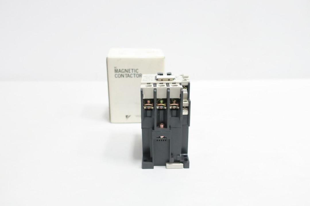 YASKAWA HA-38F/11A120 AC CONTACTOR 120V-AC 55A AMP 15HP