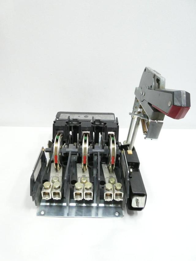 ALLEN BRADLEY 1494V-DS400 NON-FUSIBLE DISCONNECT SWITCH 3P 400A AMP 600V-AC