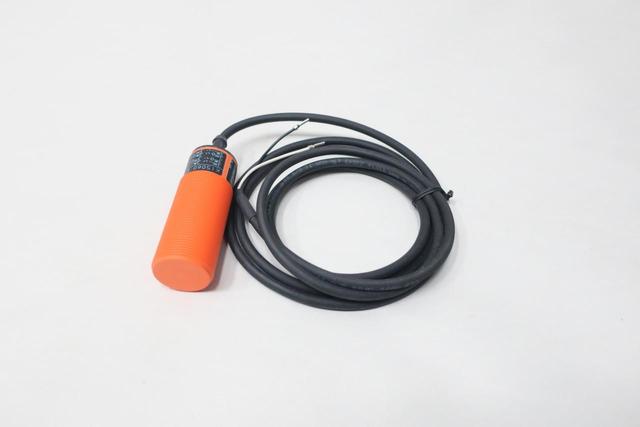 IFM EFECTOR KI5060 KI-2015-FRKG/NI PROXIMITY SWITCH 10-36V-DC