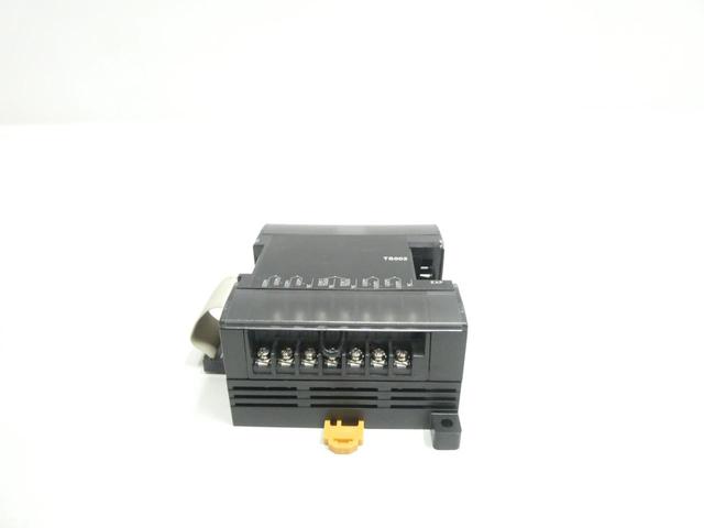OMRON CP1W-TS002 TEMPERATURE SENSOR UNIT