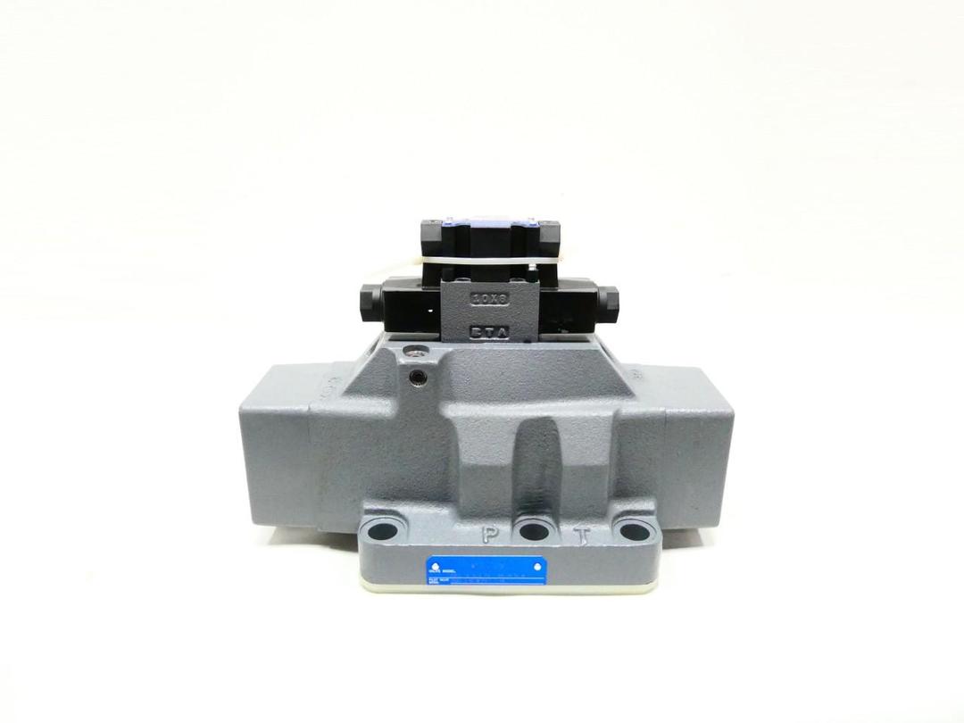 TOKYO KEIKI DG5S-10-3C-E-P2-T-86-JA192-M DIRECTIONAL CONTROL VALVE 100V-AC