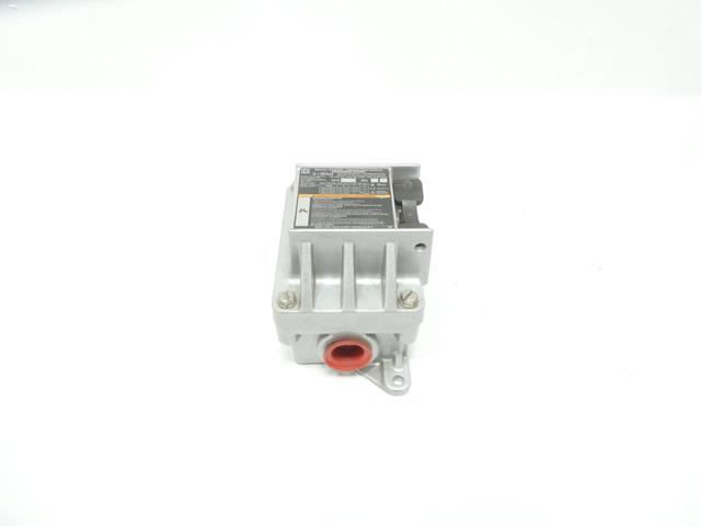 SQUARE D 2510FR2 MANUAL STARTER 1HP