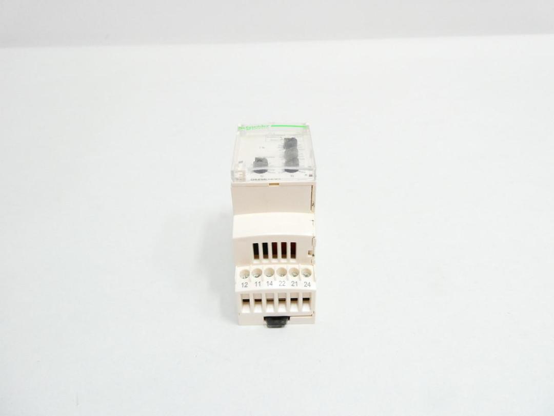 SCHNEIDER RM35JA32MW CURRENT CONTROL RELAY 24-240V-AC/DC