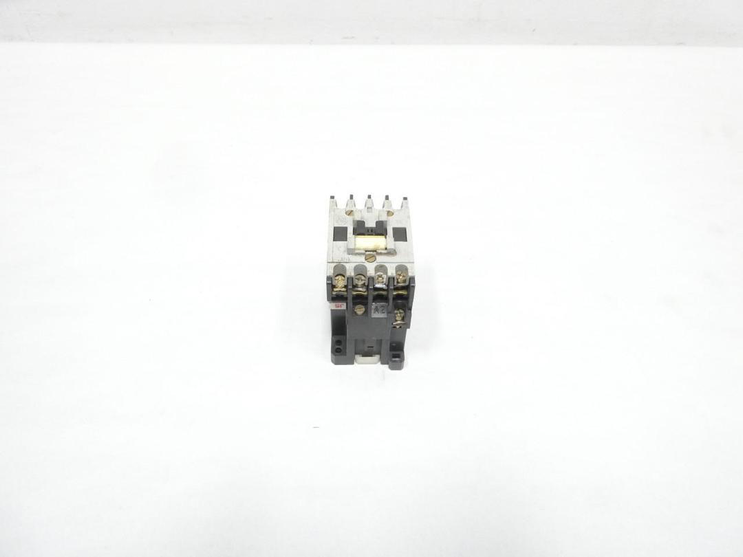 ALLEN BRADLEY 100-A09ND3 AC CONTACTOR 120V-AC 40A AMP 5HP
