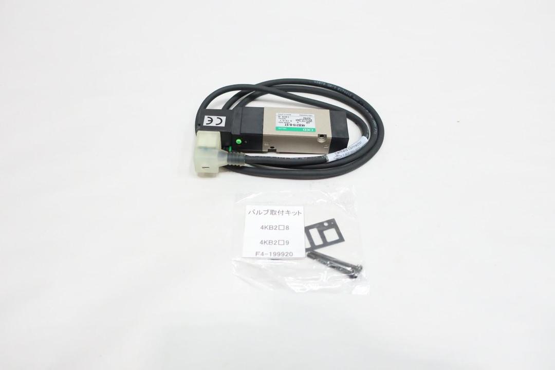 CKD 4KB219-B-ST PNEUMATIC SOLENOID VALVE 24V-DC 0.7MPA