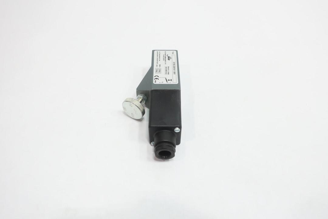 Umeta Manometerfettpresse mit Druckentlastung 75/PKM (1000bar) für 500ccm loses Umeta Manometerfettpresse mit Druckentlastung 75/PKM (1000bar) für 500ccm loses